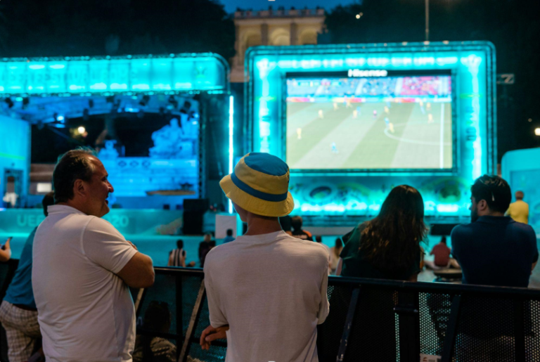 How UFABET Enhances the Thrill of Global Football Leagues: Ultimate Football Experience